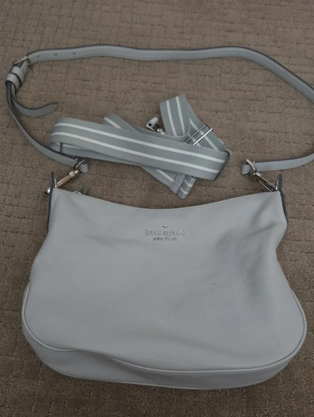kate spade White Pebbled Leather Shoulder Bag